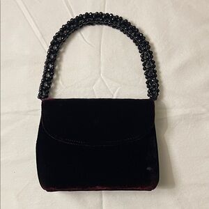 La Regale | 1960s Burgundy Velvet Beaded Handbag